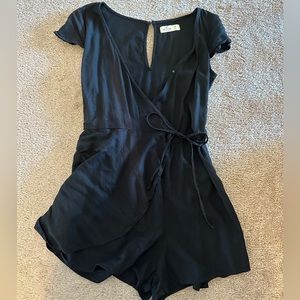 Hollister Romper w/ tie in front